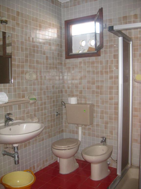 Apartmani Lukin 贝蒂纳 外观 照片